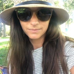 Meet your Posher, Bernadette